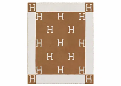 Pre-owned Hermes Avalon Throw Blanket In Ecru/camel