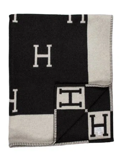 Pre-owned Hermes Avalon Throw Blanket In Multi
