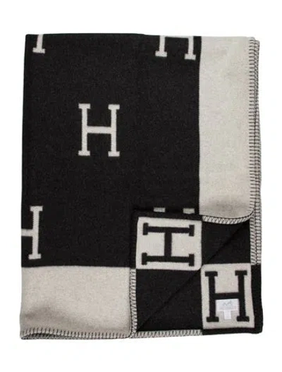 Pre-owned Hermes Avalon Throw Blanket In Multi