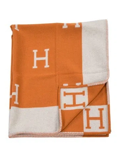 Pre-owned Hermes Avalon Throw Blanket In Neutrals/orange