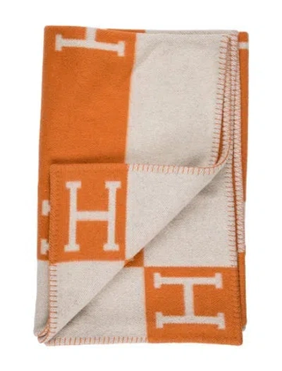 Pre-owned Hermes Avalon Throw Blanket In Orange
