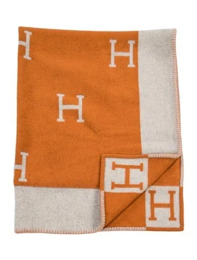 Pre-owned Hermes Avalon Throw Blanket In Orange