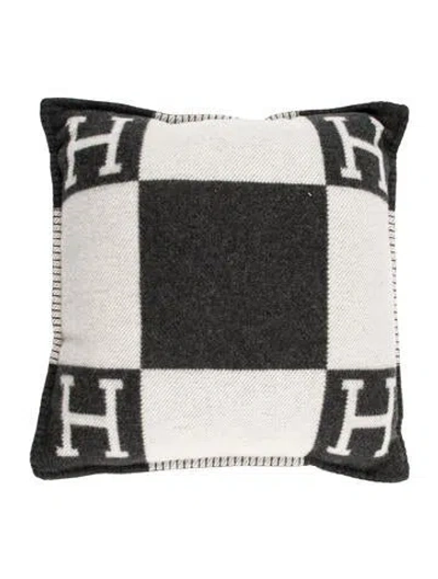 Pre-owned Hermes Avalon Throw Pillow In Black