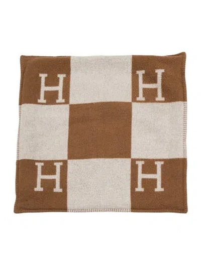 Pre-owned Hermes Avalon Throw Pillow Case In Brown