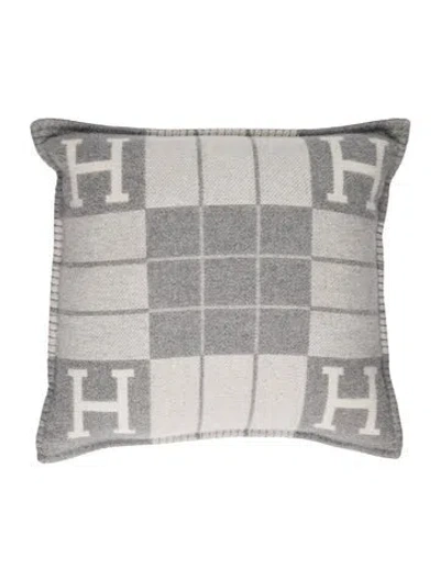 Pre-owned Hermes Avalon Throw Pillow In Gray