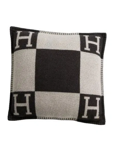 Pre-owned Hermes Avalon Throw Pillow In Gray