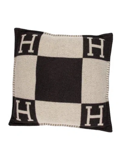 Pre-owned Hermes Avalon Throw Pillow In Grey