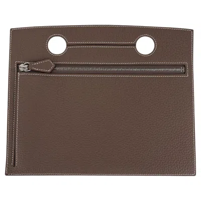 Pre-owned Hermes Backpocket Pouch 30 Detachable Etoupe Palladium Hardware Togo Leather In Black