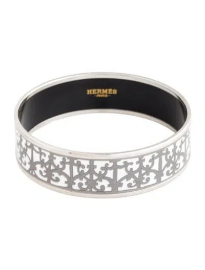 Pre-owned Hermes Balcons Du Guadalquivir Wide Enamel Bangle, 7.5" In Silver/white