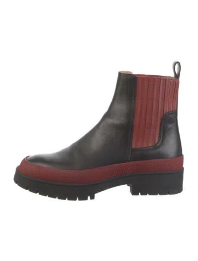 Pre-owned Hermes Barque Leather Chelsea Boots In Black