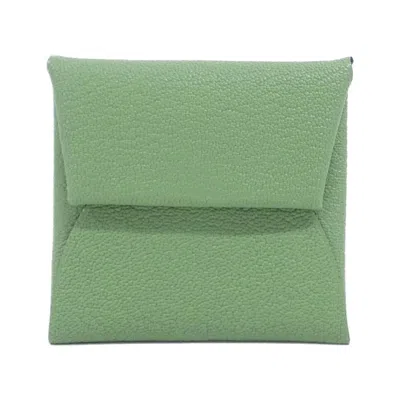 Pre-owned Hermes Bastia Camel Vert Chevre Leather Coin Purse/coin Case () In Camel, Vert
