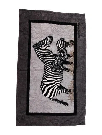 Pre-owned Hermes Beach Towel In Grey