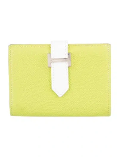 Pre-owned Hermes Bearn Cardholder In Green
