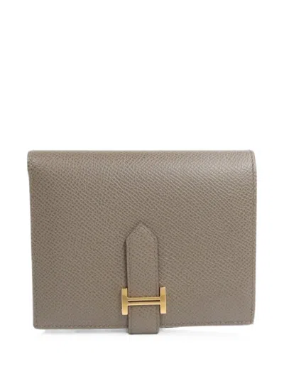 Pre-owned Hermes Bearn Compact Wallet In Grey