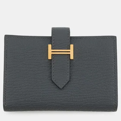 Pre-owned Hermes Bearn Mini Gris Misty Chevre Mysore Goatskin Wallet In Gray