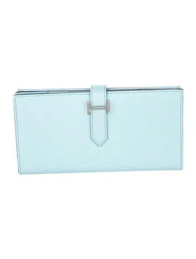 Pre-owned Hermes Bearn Soufflet Wallet In Blue