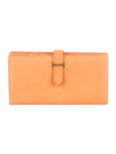 Pre-owned Hermes Bearn Soufflet Wallet In Orange