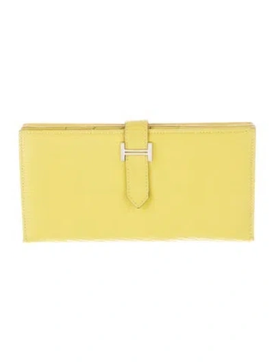 Pre-owned Hermes Bearn Soufflet Wallet In Yellow