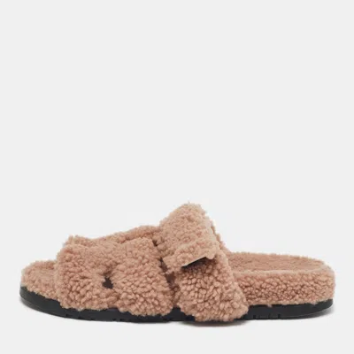 Pre-owned Hermes Beige Shearling Fur Chypre Flat Sandals Size 39
