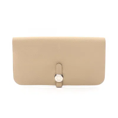 Pre-owned Hermes Beige Taurillon Clemence Leather Long Wallet (bi-fold) () In Sand
