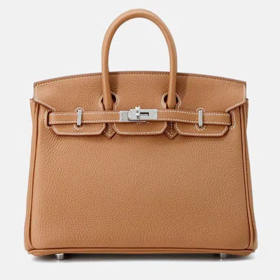 Pre-owned Hermes Birkin 25 Gold Togo Leather Bag In Brown