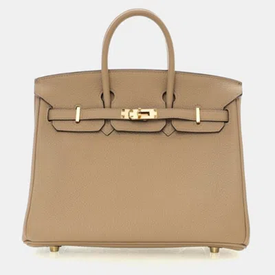 Pre-owned Hermes Birkin 25 Trench Togo Leather Bag In Sand