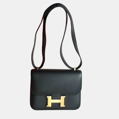 Pre-owned Hermes Black Epsom Leather Constance 19 Shoulder Bag