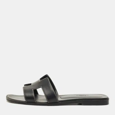 Pre-owned Hermes Black Leather Oran Flat Slides Size 38
