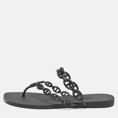 Pre-owned Hermes Black Rubber Island Flat Sandals Size 39