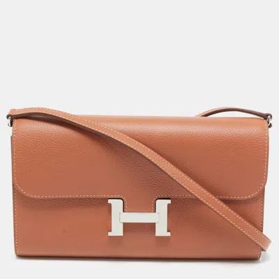 Pre-owned Hermes Hermès Blush Evercolor Leather Constance To Go Wallet
