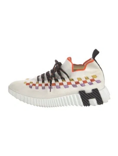 Pre-owned Hermes Bolduc Insignia Sneakers In White