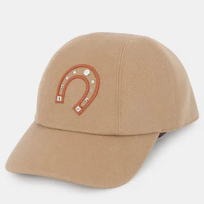 Pre-owned Hermes Cap "davis Lucky" Size 58 Biscuit/gold Cashmere