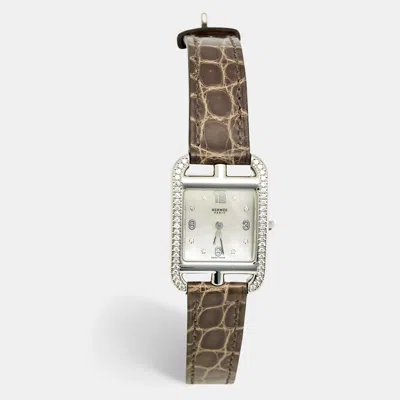 Pre-owned Hermes Hermès Cape Cod Mother Of Pearl Dial Stainless Steel Alligator Leather Diamond Women's Wristwatch 23 In Grey