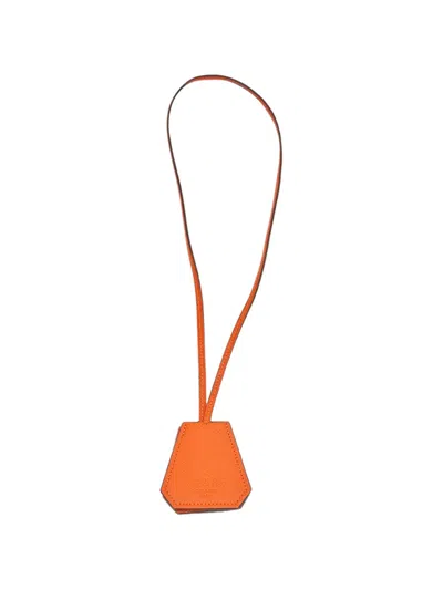 Pre-owned Hermes Capucine Epsom Hat Clip In Orange
