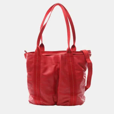 Pre-owned Hermes Caravan Vertical Gm Red Derma Leather Bag