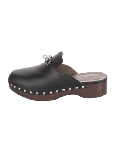 Pre-owned Hermes Carlotta Leather Mules In Black