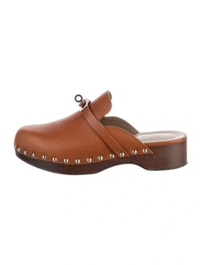 Pre-owned Hermes Carlotta Leather Mules In Brown