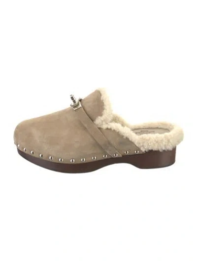 Pre-owned Hermes Carlotta Suede Mules In Neutral
