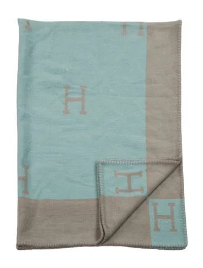 Pre-owned Hermes Cashmere Avalon Throw Blanket In Blue