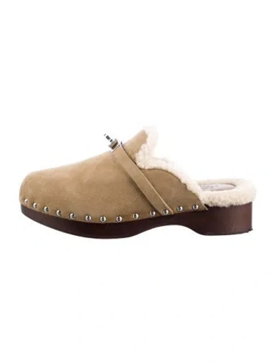 Pre-owned Hermes Cayla Suede Mules In Neutral