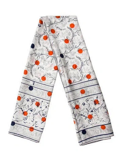 Pre-owned Hermes Chasse En Inde Silk Shawl In White