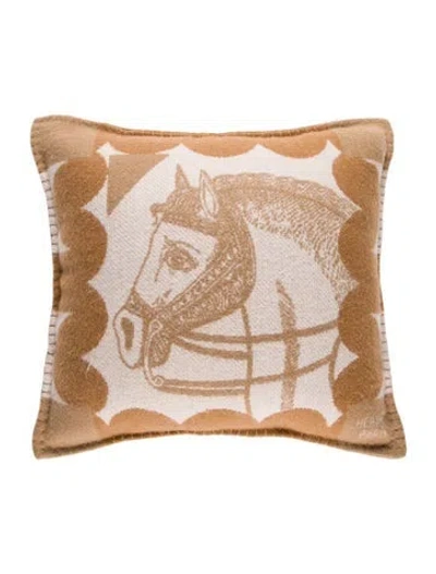 Pre-owned Hermes Cheval Joker Throw Pillow In Neutral