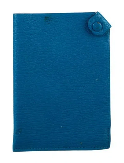 Pre-owned Hermes Chevre Mysore Tarmac Pm Passport Holder In Blue