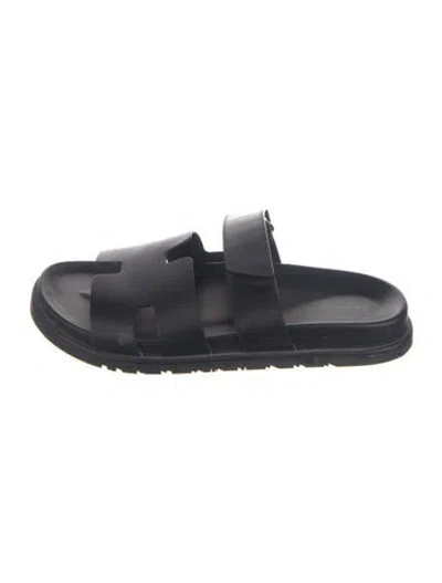 Pre-owned Hermes Chypre H Logo Slides In Black