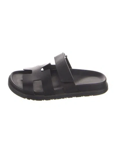 Pre-owned Hermes Chypre H Logo Slides In Black