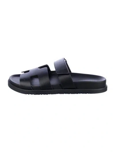 Pre-owned Hermes Chypre H Logo Slides In Black