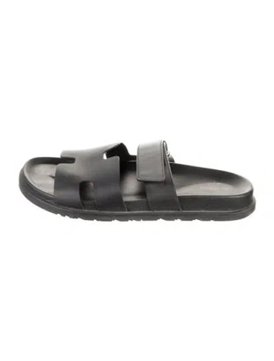 Pre-owned Hermes Chypre H Logo Slides In Black