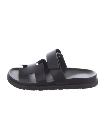 Pre-owned Hermes Chypre H Logo Slides In Black