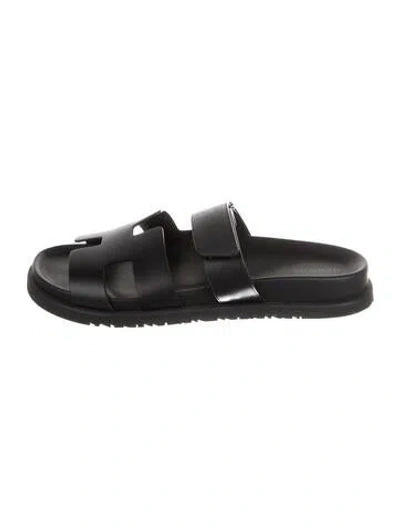 Pre-owned Hermes Chypre H Logo Slides In Black