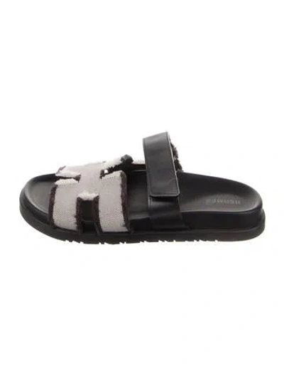 Pre-owned Hermes Chypre H Logo Slides In Black